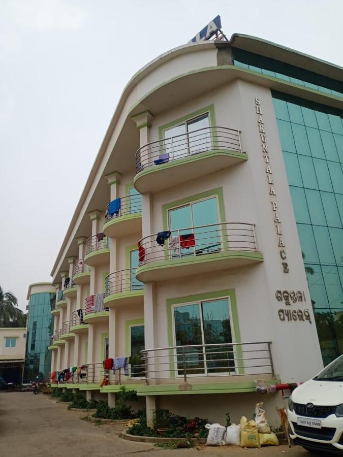 Sakuntala Palace Hotel Puri Esterno foto